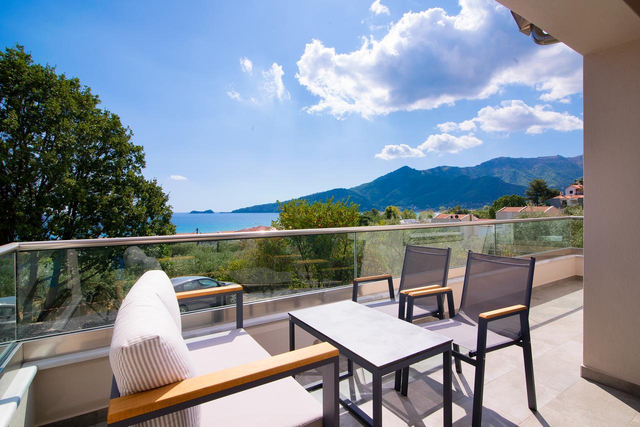 Semiramis Luxury Suites Chrysi Ammoudia Buitenkant foto