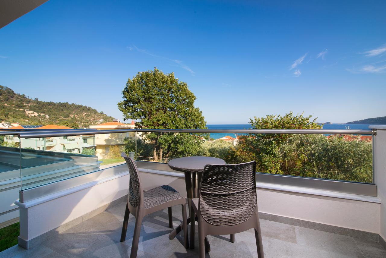 Semiramis Luxury Suites Chrysi Ammoudia Buitenkant foto