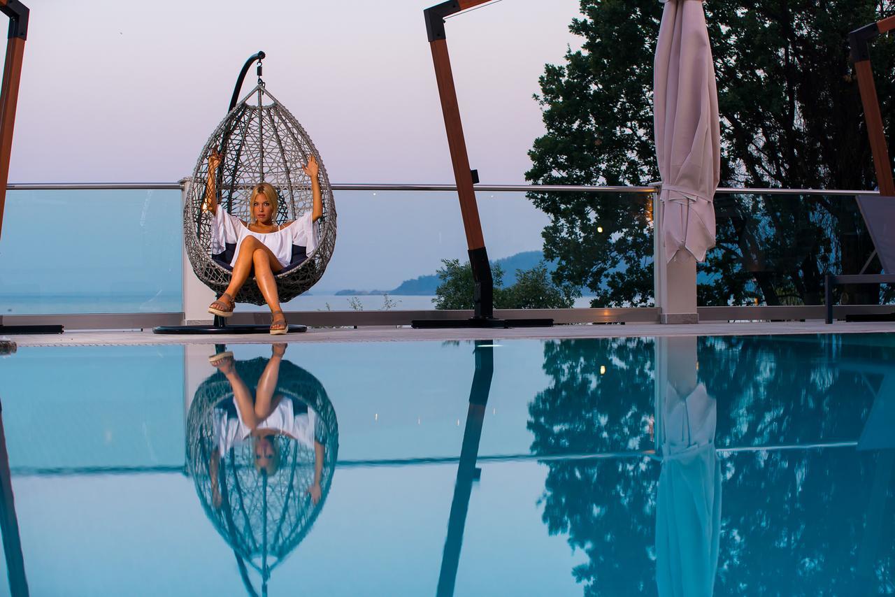 Semiramis Luxury Suites Chrysi Ammoudia Buitenkant foto