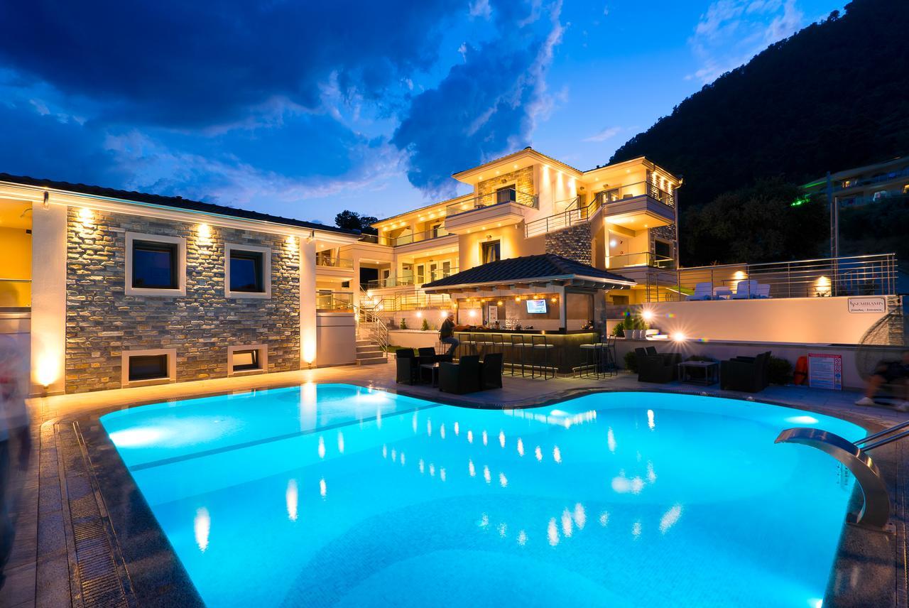 Semiramis Luxury Suites Chrysi Ammoudia Buitenkant foto