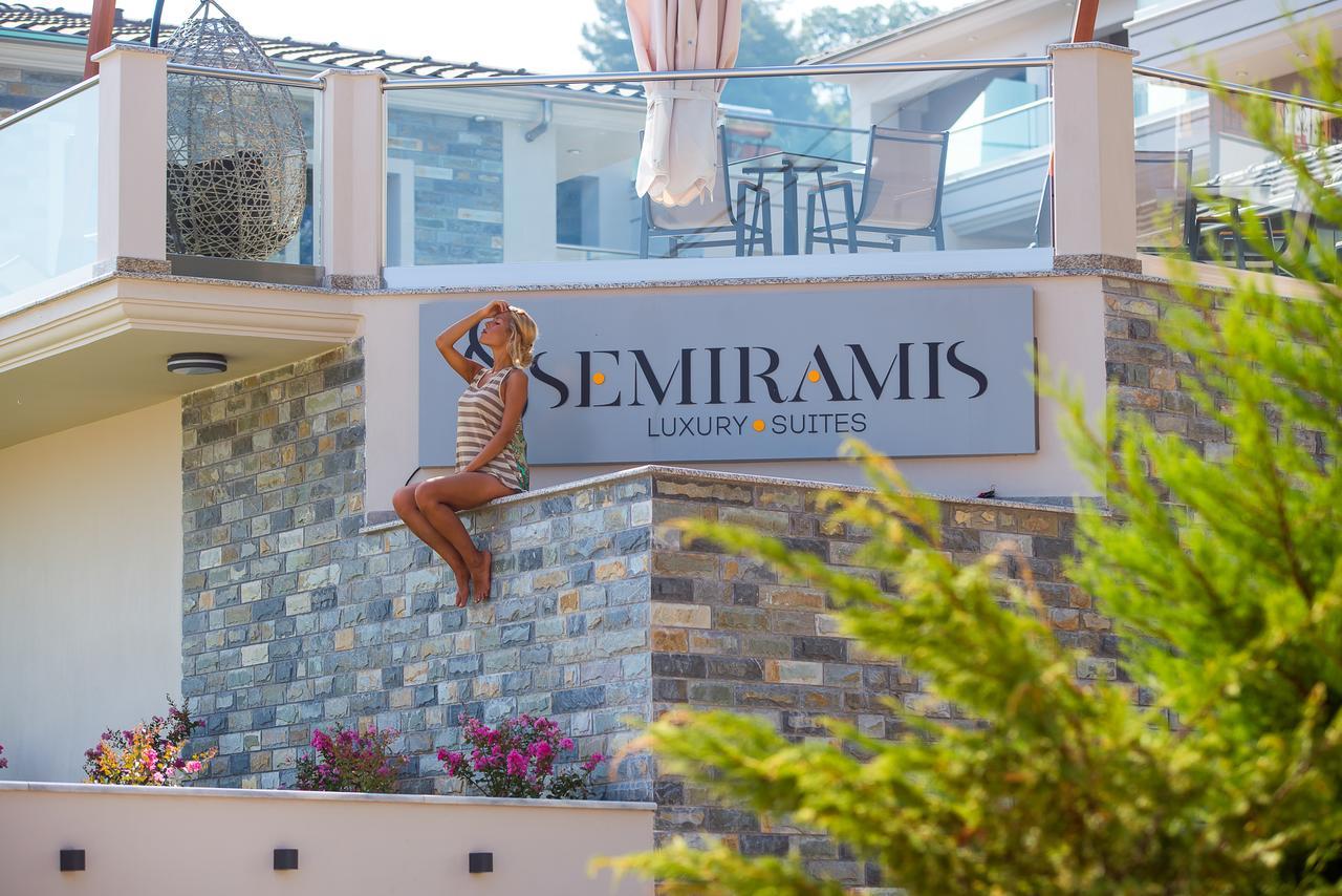 Semiramis Luxury Suites Chrysi Ammoudia Buitenkant foto