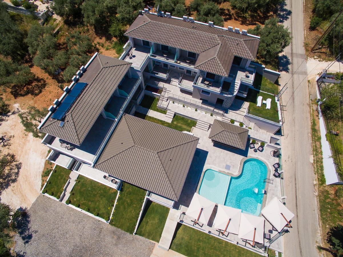 Semiramis Luxury Suites Chrysi Ammoudia Buitenkant foto
